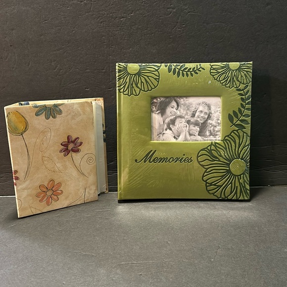 Scrapbook and Photo album - Picture 1 of 7